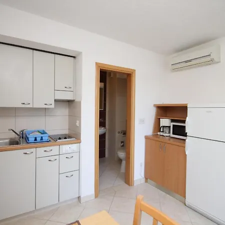 Apartament Family Friendly With A Swimming Pool Okrug Gornji, Ciovo - 10401