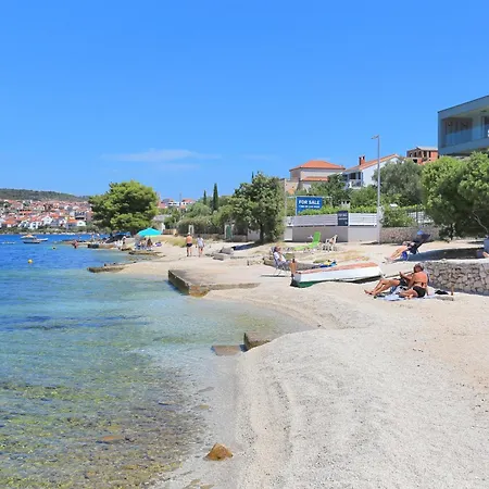 Lägenhet Family Friendly With A Swimming Pool Okrug Gornji, Ciovo - 10401 Trogir