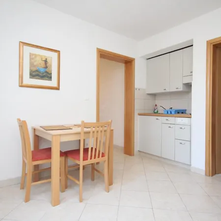 Family Friendly With A Swimming Pool Okrug Gornji, Ciovo - 10401 Trogir