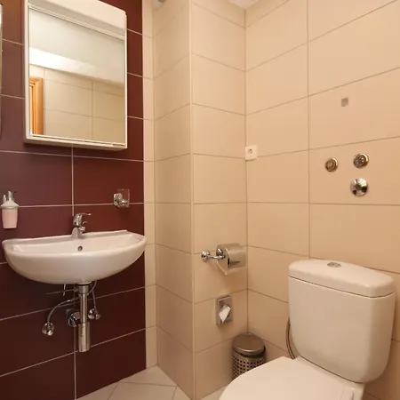 Family Friendly With A Swimming Pool Okrug Gornji, Ciovo - 10401 Apartament Trogir